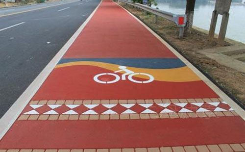 阿图什彩色路面解决方案：环氧地坪的新趋势